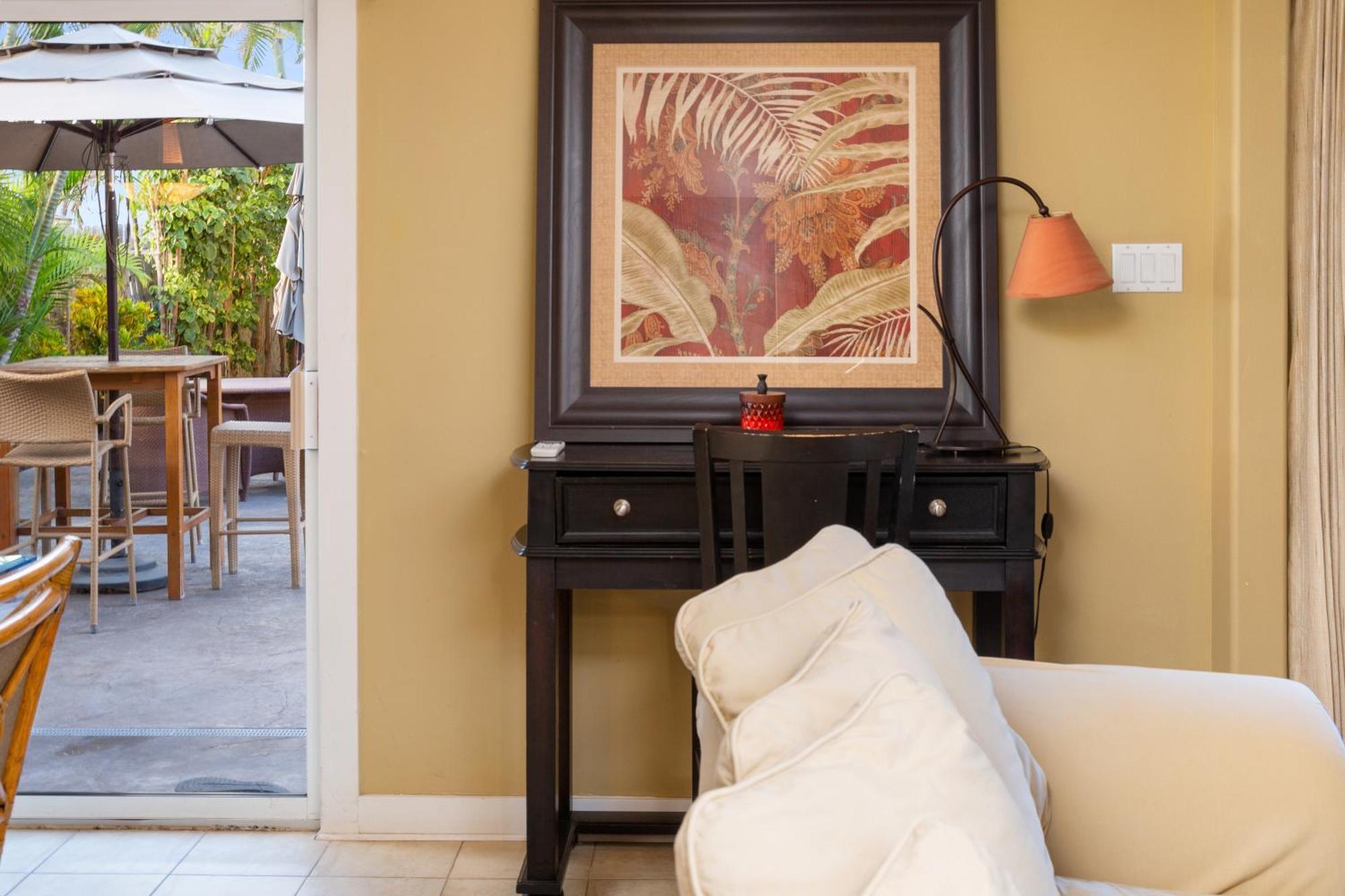 Plumeria Suite, 2-Bedrooms, Sleeps 6, Pool & Bbq, Pre-Renovation Summer Sale Kihei Dış mekan fotoğraf