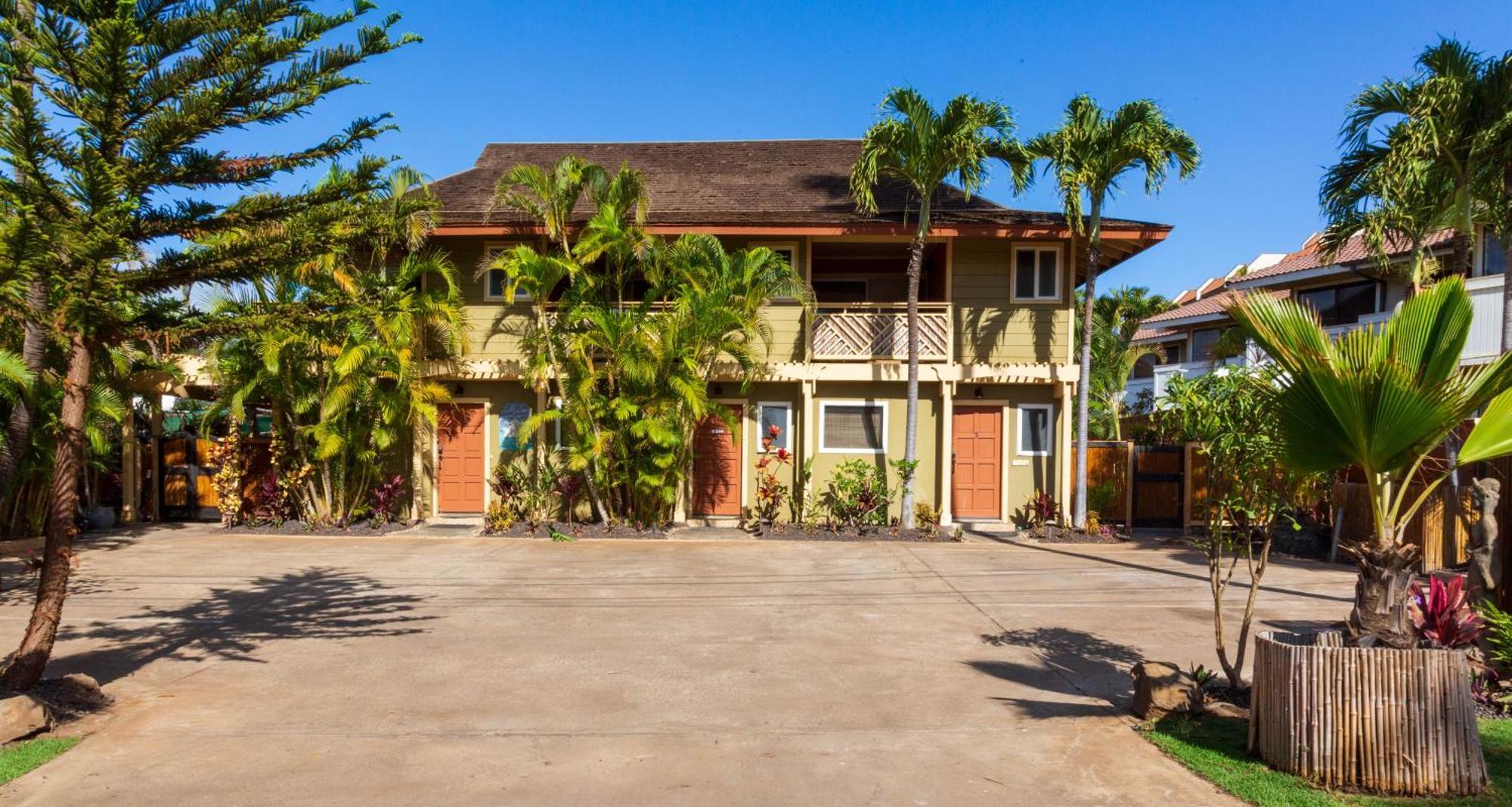 Plumeria Suite, 2-Bedrooms, Sleeps 6, Pool & Bbq, Pre-Renovation Summer Sale Kihei Dış mekan fotoğraf