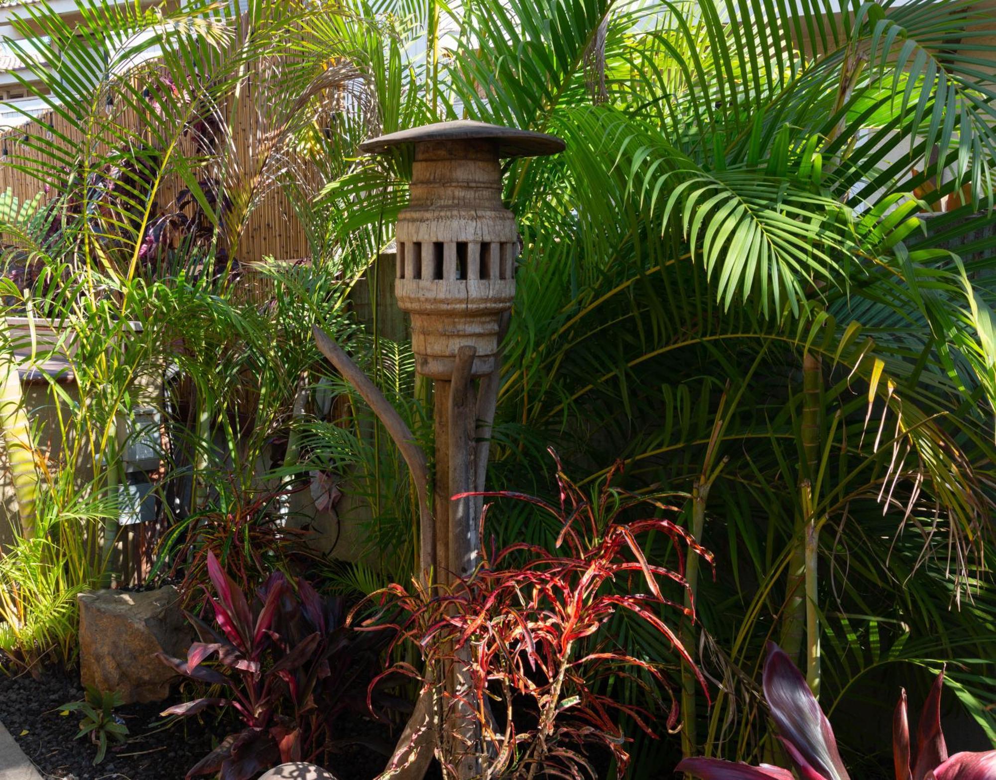 Plumeria Suite, 2-Bedrooms, Sleeps 6, Pool & Bbq, Pre-Renovation Summer Sale Kihei Dış mekan fotoğraf